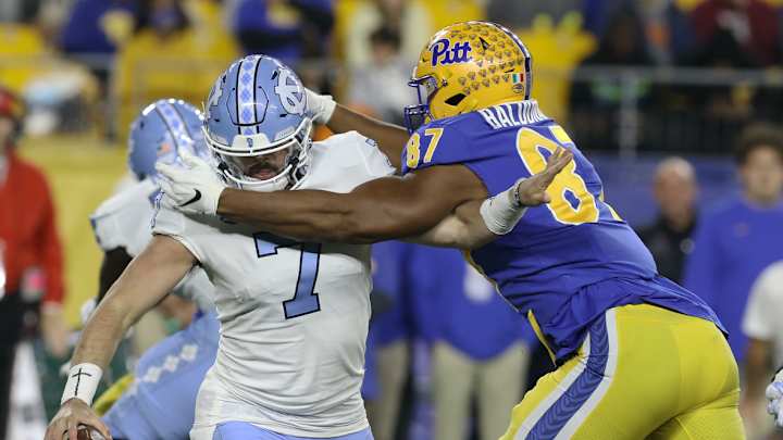 Pitt Football DL Earns Spot in ESPN's Top 100 Players of 2022 Pitt Football DL Earns Spot in ESPN's Top 100 Players of 2022