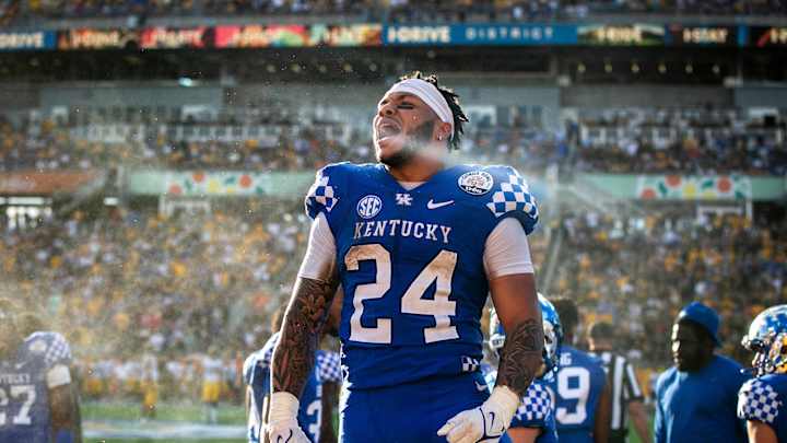 Chris Rodriguez Not on Kentucky's Depth Chart; Stoops Unable to Provide Suspension Length