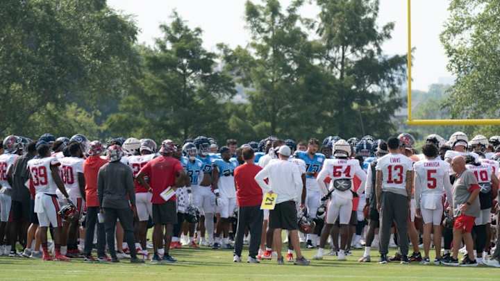 Observations on the Defense in First Practice with Buccaneers