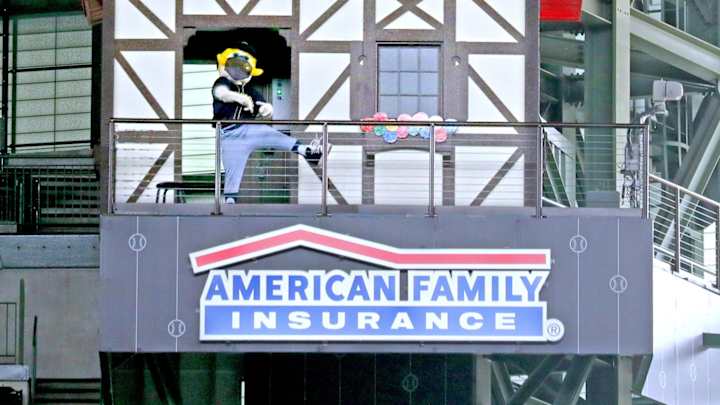 Dodgers News: LA Reporter's Trip Down the MIL Slide Sets Internet Ablaze