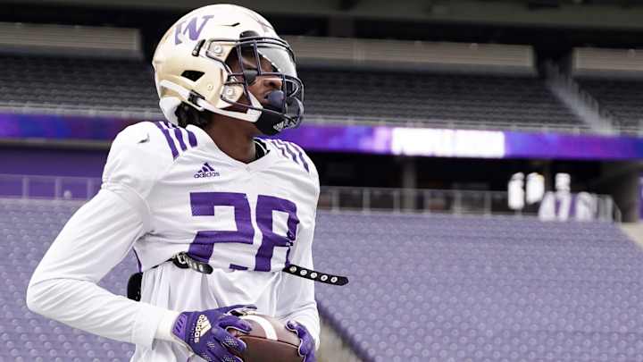 Nunley Is Putting Himself in the Conversation at UW Safety
