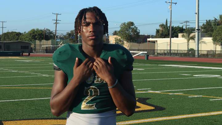 Oregon Ducks Targeting 2024 USC Linebacker Commit Dylan Williams