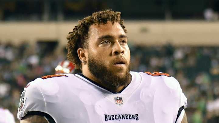 Which Buccaneers Lineman Has Inside Track to Win Left Guard Job?