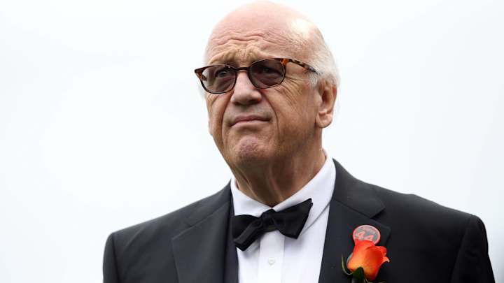 Dave Flemming Explains Wordle to Jon Miller During Giants Broadcast (Video) Dave Flemming Explains Wordle to Jon Miller During Giants Broadcast (Video)