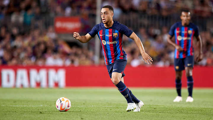 USMNT’s Sergino Dest Joins AC Milan on Loan From Barcelona