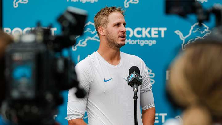 Observations: Jared Goff Sits, Lions Preparing for Steelers Observations: Jared Goff Sits, Lions Preparing for Steelers