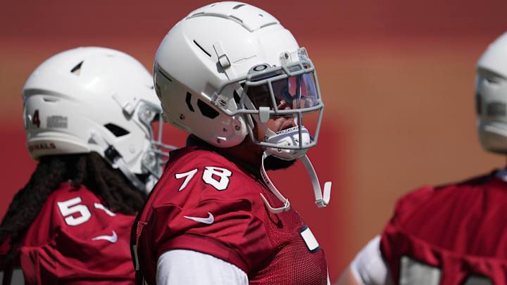 Rookie Hayes Making a Physical Presence in Camp