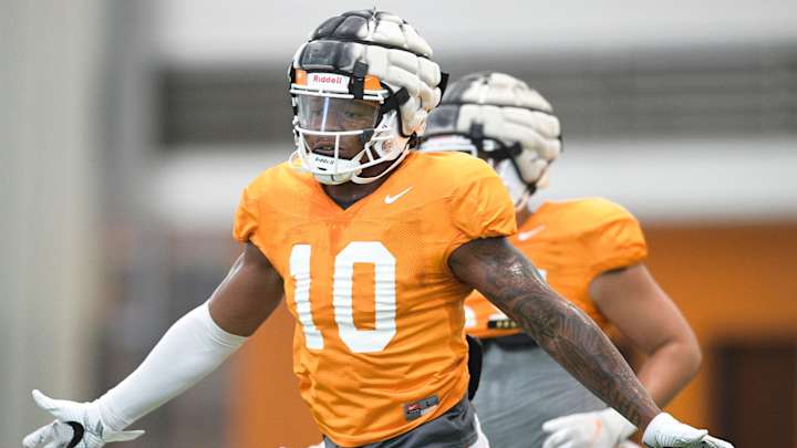 Notes and Observations From Tennessee's Friday Morning Practice