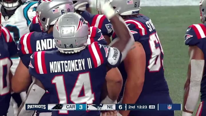 Patriots 10, Panthers 3 Halftime: Mac Jones, Offense Finally Come To Life
