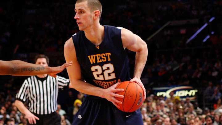 Ruoff Joins WVU Staff as Graduate Assistant Ruoff Joins WVU Staff as Graduate Assistant