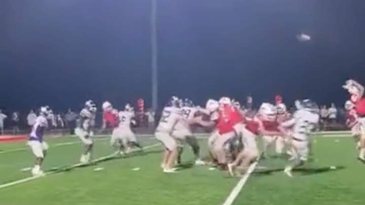 Loganville HS Wins Game on No Look, Over the Back TD Pass in Four OTs (Video)