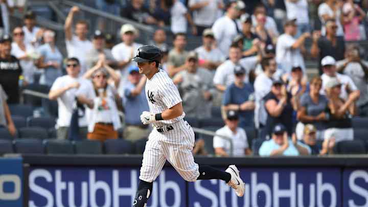 Andrew Benintendi's First Yankees Home Run Gives New York Much-Needed Win Over Jays