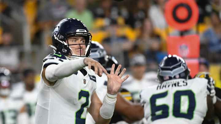 Pete Carroll Has No Timetable in Picking Seahawks Starting QB