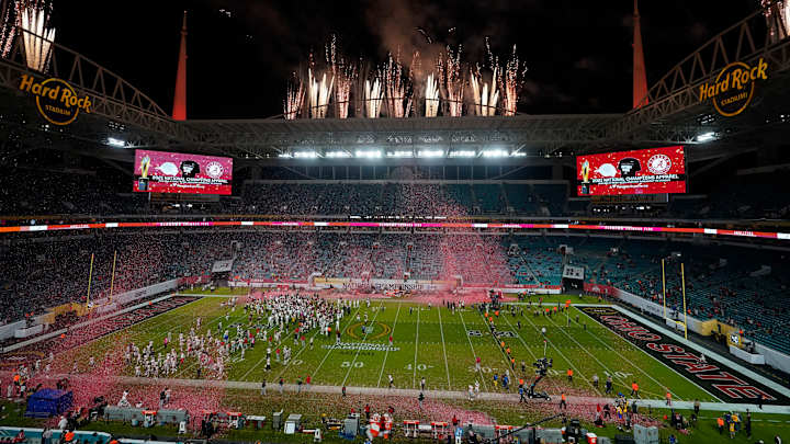 Winners Club: What to Know Before College Football Kicks Off This Weekend Winners Club: What to Know Before College Football Kicks Off This Weekend