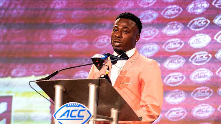 Florida State star defender Named To AP Preseason All-America Team