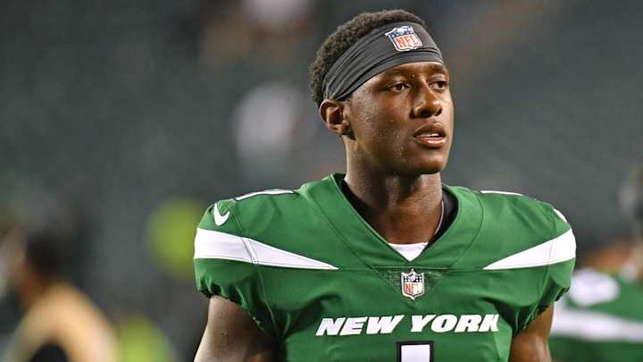 Watch: Ahmad 'Sauce' Gardner Gets Lost Going Into Home Locker Room