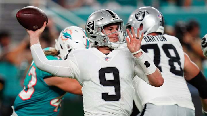 Raiders Trade QB Nick Mullens to Vikings