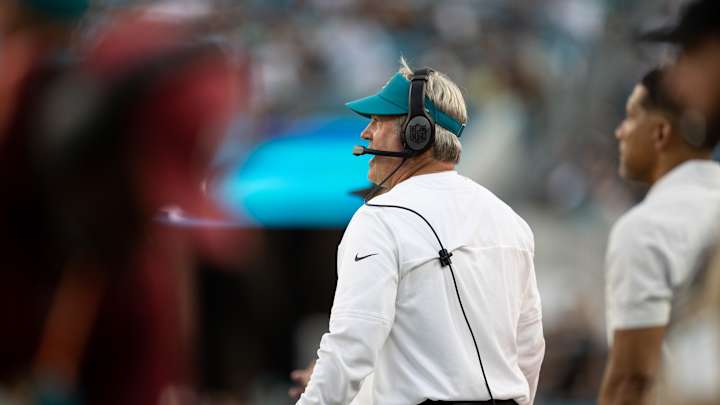 Jaguars Notebook: Thoughts as Jaguars Prepare For Atlanta, Trade for Cole Van Lanen and More