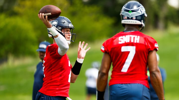 Seahawks’ Carroll Says He Might Use Two Quarterbacks This Season Seahawks’ Carroll Says He Might Use Two Quarterbacks This Season