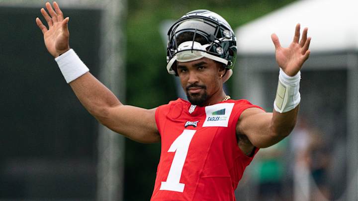 Jalen Hurts Building Off Solid Second Year at Eagles Training Camp