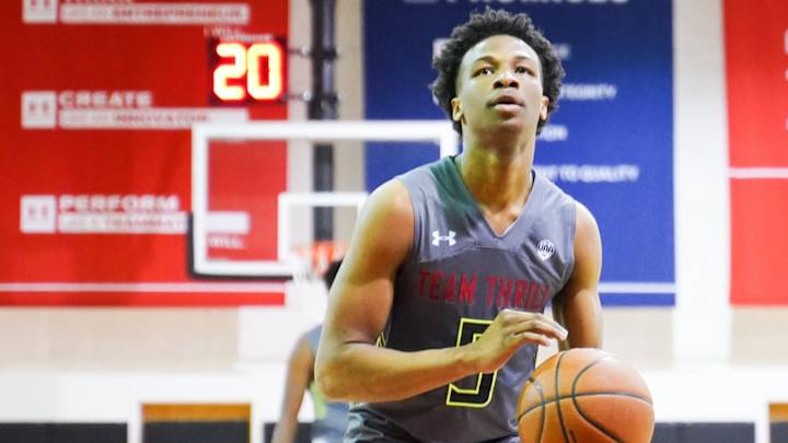 Mike Williams Commits to LSU Over Syracuse, Others Mike Williams Commits to LSU Over Syracuse, Others