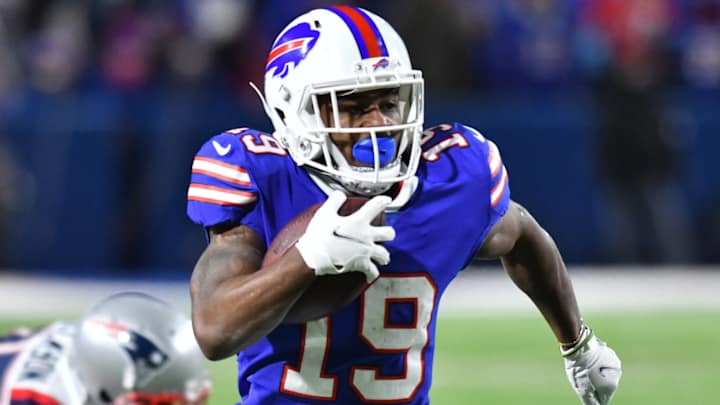 Week 1 Fantasy Football Cheat Sheet: Isaiah McKenzie Must-See TV