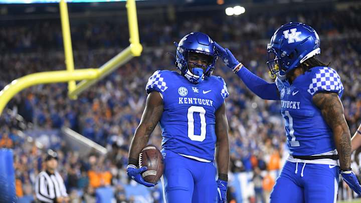 Look: Kentucky's Depth Chart Released Ahead of Season-Opener
