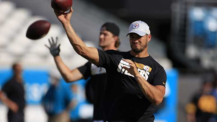Mike Tomlin Reveals QB Order For Steelers' Preseason Finale