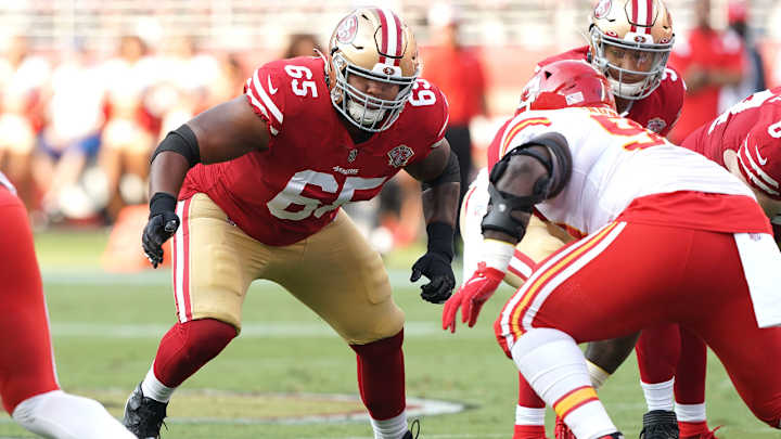 Kyle Shanahan Seeing Improvement From Aaron Banks in 49ers Preseason Finale