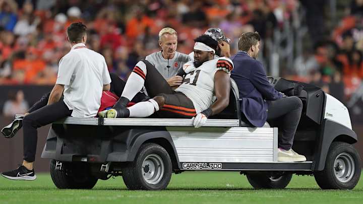 Browns DE Chris Odom Done for Season With Injury