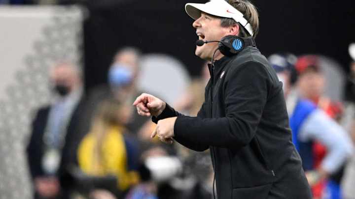 Betting Line Continues to Move Between Georgia and Oregon