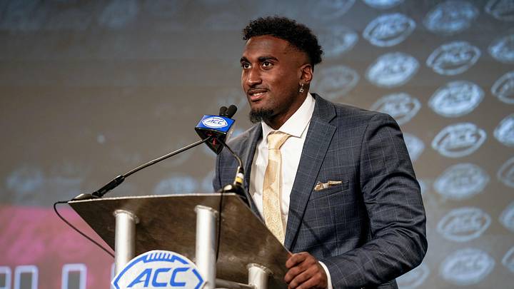 Louisville Football Announces Four Captains for 2022 Season