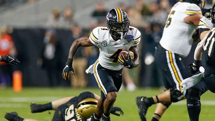 Eliah Drinkwitz: Tigers Will Use Three Running Backs Until One Shows They Can 'Handle the Load' Eliah Drinkwitz: Tigers Will Use Three Running Backs Until One Shows They Can 'Handle the Load'