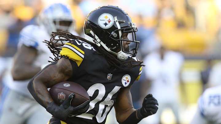 Steelers Cut Anthony McFarland, Justin Layne