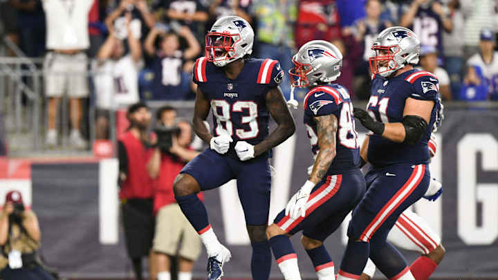 Patriots Roster Moves: Lil’Jordan Humphrey, Terez Hall Status? Patriots Roster Moves: Lil’Jordan Humphrey, Terez Hall Status?