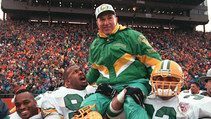 Mr. CFB: They've Played Once, But There Is A Lot of History in Georgia-Oregon game Mr. CFB: They've Played Once, But There Is A Lot of History in Georgia-Oregon game