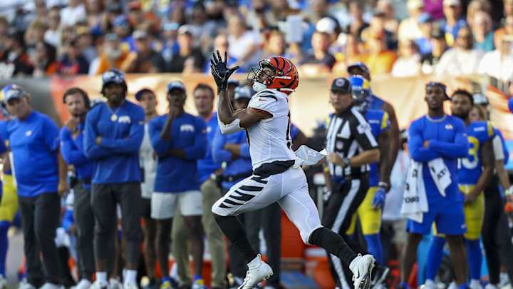 Jaguars Claim 5 Players, Make a Change At Kicker