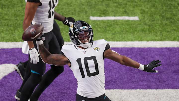 Jaguars GM Trent Baalke Breaks Down Shenault, Van Lanen Trades