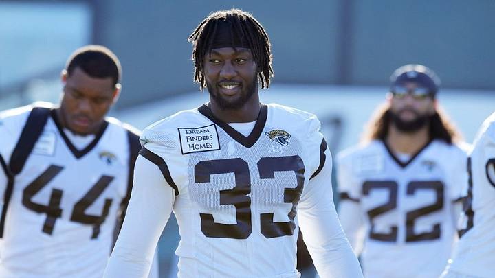 Jaguars LB Devin Lloyd Draws Positive Reviews After 'Getting Feet Wet' in Debut