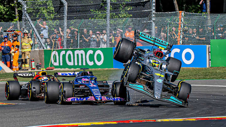 Alonso Apologizes to Hamilton for Spa Remarks, Claims Media Bias