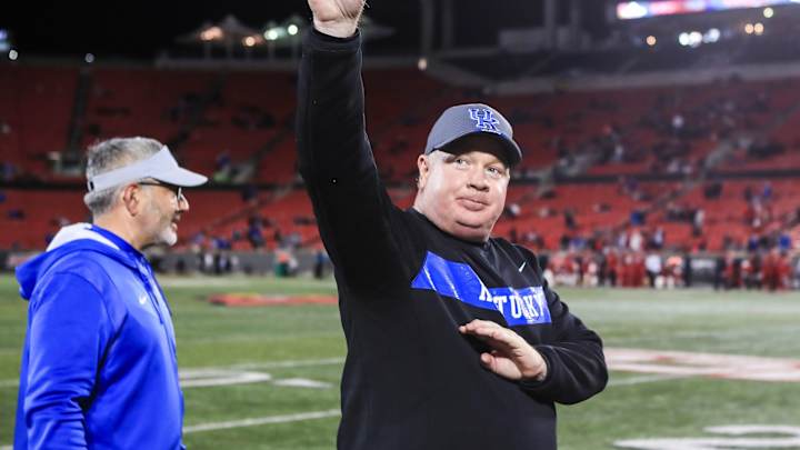 Mark Stoops Letting Old Scars Lead to Greater Success For Kentucky's Season-Opener