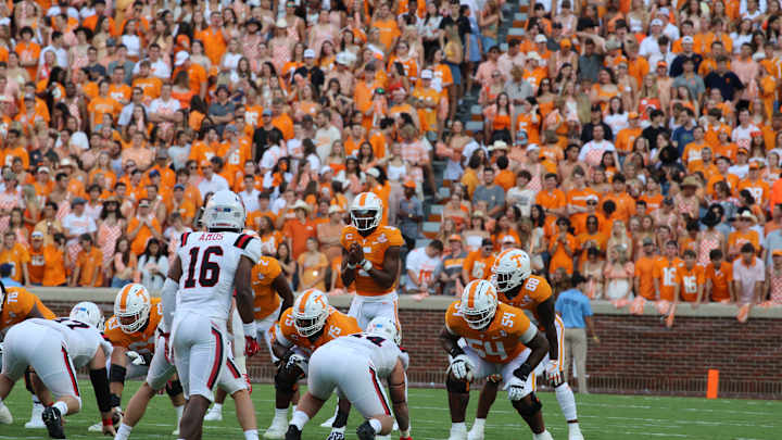 Staff Predictions: Tennessee-Pitt