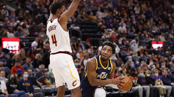 Knicks Miss on Donovan Mitchell as Jazz and Cavaliers Make Deal Knicks Miss on Donovan Mitchell as Jazz and Cavaliers Make Deal
