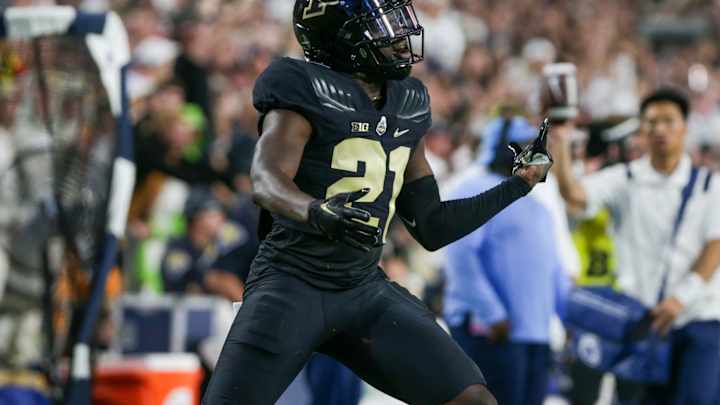 'He's a Warrior': Sanoussi Kane Carving Out Role in Purdue Defense After Return From Injury 'He's a Warrior': Sanoussi Kane Carving Out Role in Purdue Defense After Return From Injury