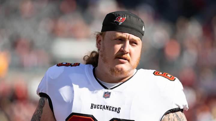 Ryan Jensen's Knee Injury Remains a Mystery