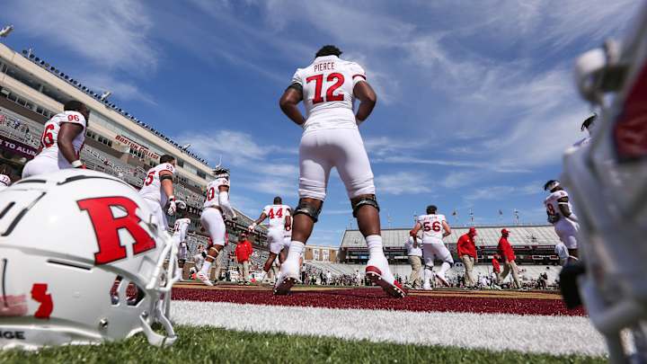 Rutgers Uses Three QBs on Opening Drive, With Comical Results Rutgers Uses Three QBs on Opening Drive, With Comical Results