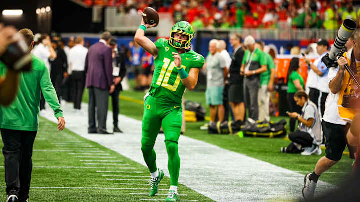 LIVE UPDATES: Oregon Ducks vs. Georgia Bulldogs LIVE UPDATES: Oregon Ducks vs. Georgia Bulldogs