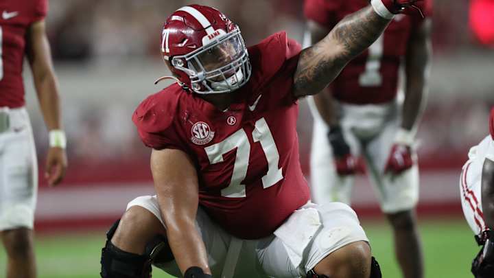 2022 Alabama Watch List Tracker: Center Darrian Dalcourt up for William V. Campbell Trophy
