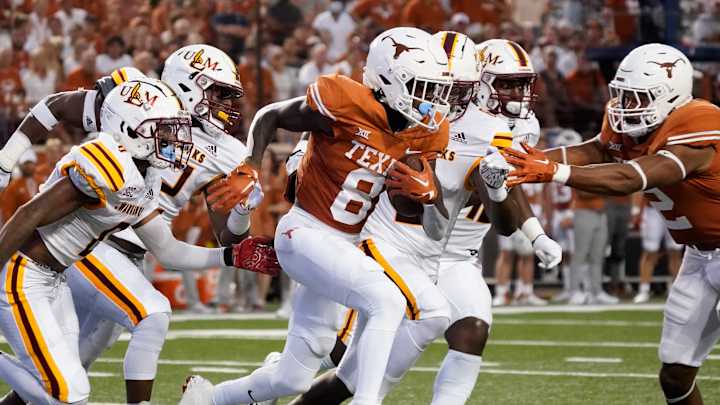 Longhorns Land In Top Three Of Lastest College Football Receiver Rankings