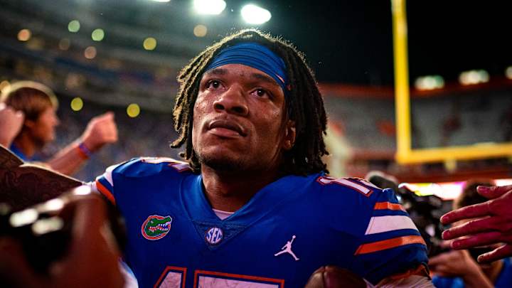 Gators' Anthony Richardson Earns Davey O'Brien QB of the Week Honors